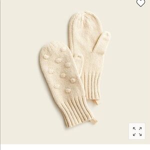 Girls' knit mittens with baubles‎ Oatmeal
Item BC925 J crew Crewcuts